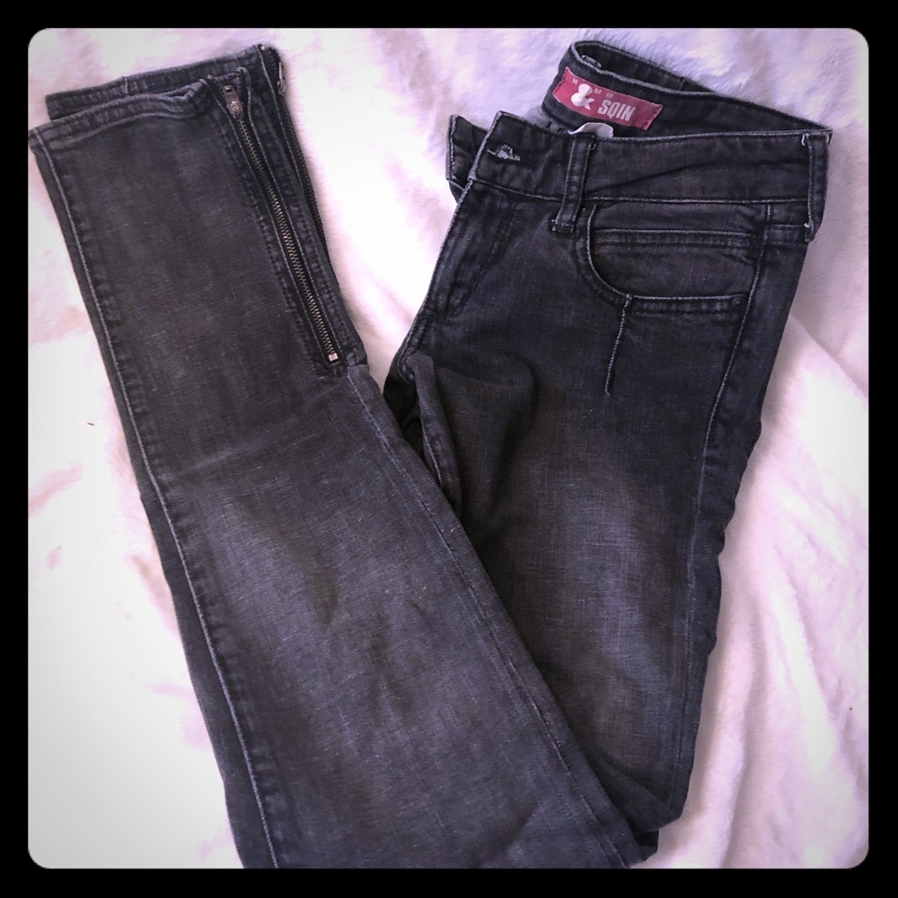 H&M Black Ankle zip skinny jeans